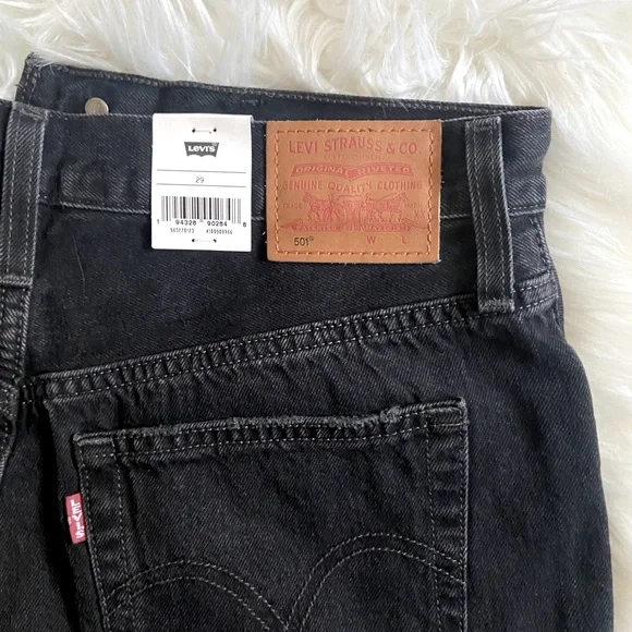 Levi’s 501 Original Cut Off Shorts NWT - Picture 4 of 6